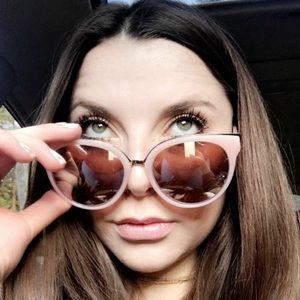 Meet your Posher, Kylie